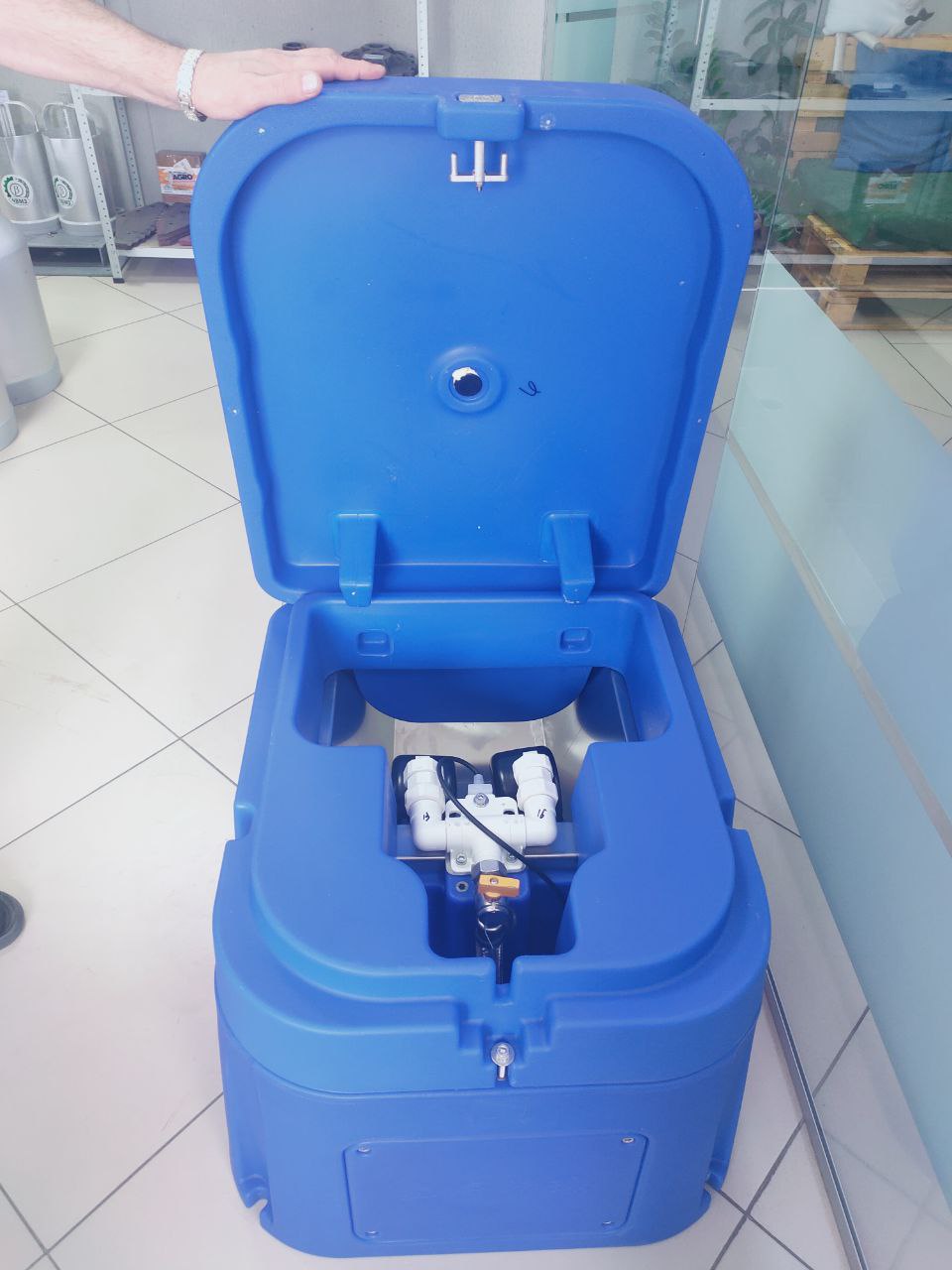 Поилка 2,25 м открытая (с подогревом) TPT226BLSSHT.